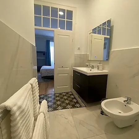 Casa Saudade - Elegant Distrito de Faro